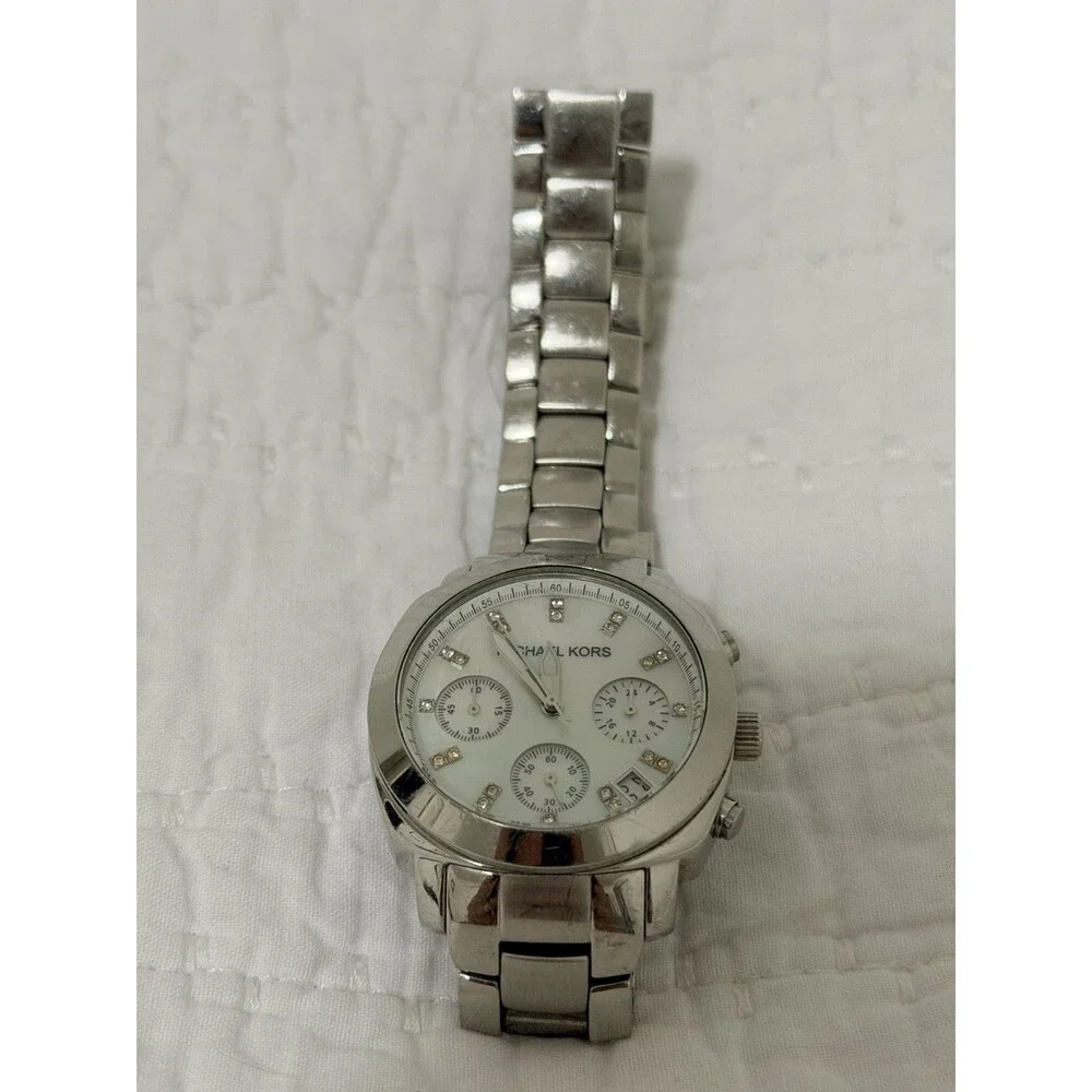 Michael Kors MK5092 Womens Chronograph Watch Stainless Steel Crystal Pearl